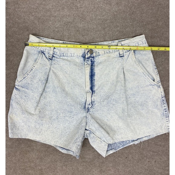 VTG WRANGLER Hi Rise Denim Mom Jean Shorts Women Size 38 Light Wash 80s 90s - Picture 5 of 7